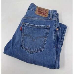 Levi's Women's Straight Leg Jeans - Classic Blue